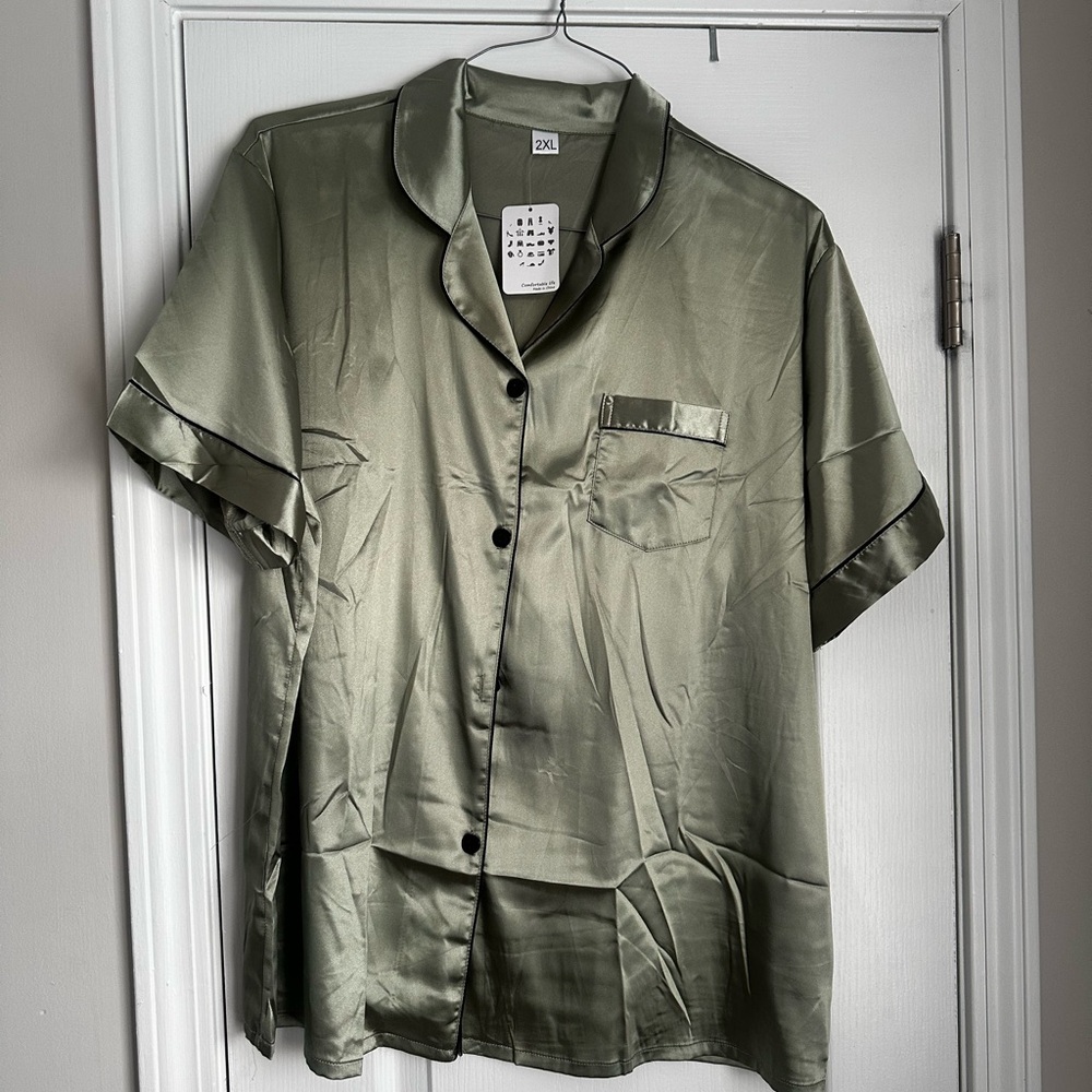 Satin Short Sleeve Pajama Top - Olive